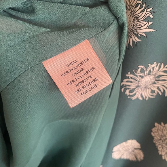 EUC Philosophy sleeveless dress- size L - Picture 4 of 4